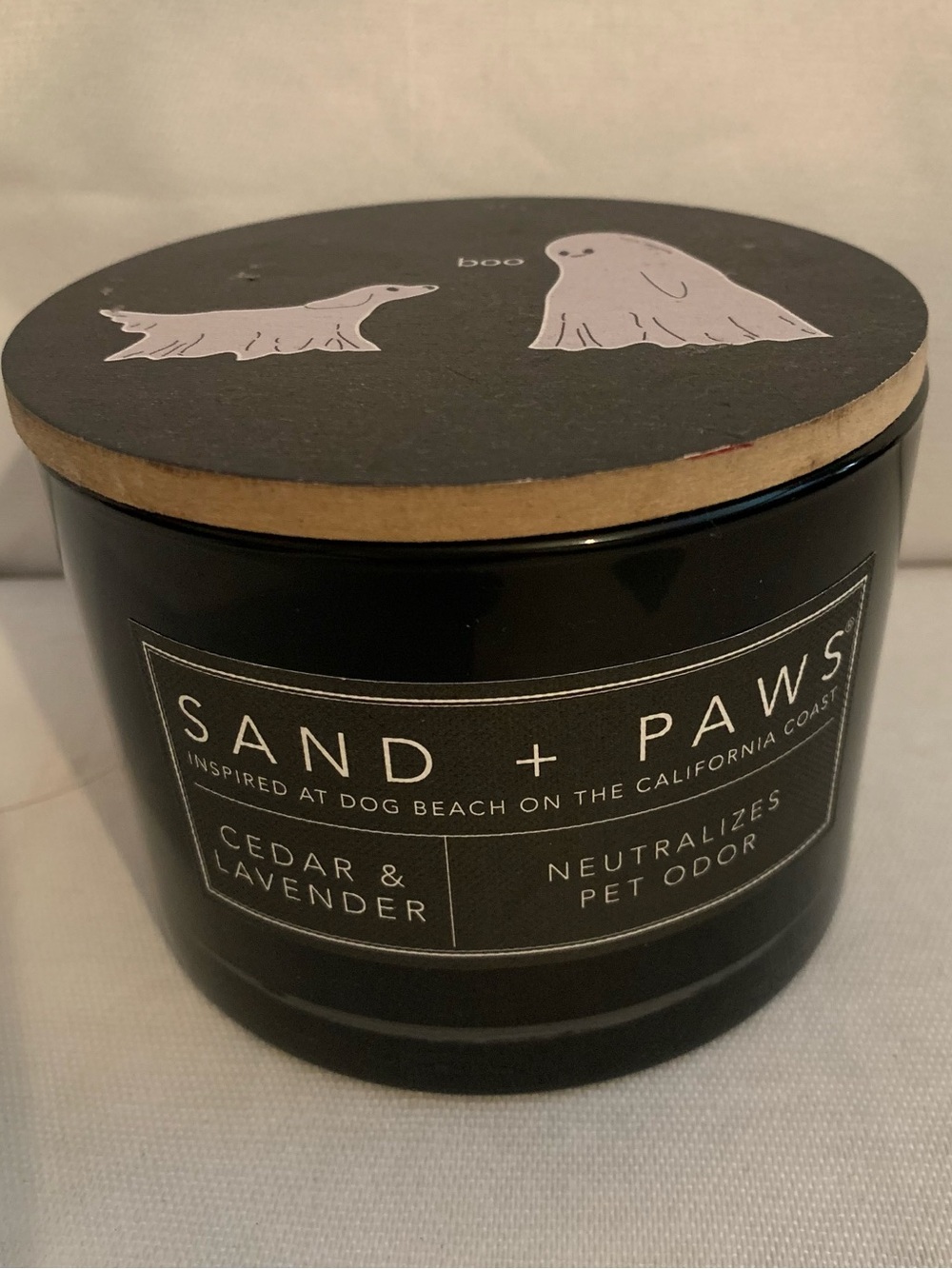SAND + PAWS 12oz Scented Candle Wood Lid Neutralizes Pet Odor Halloween Lavender